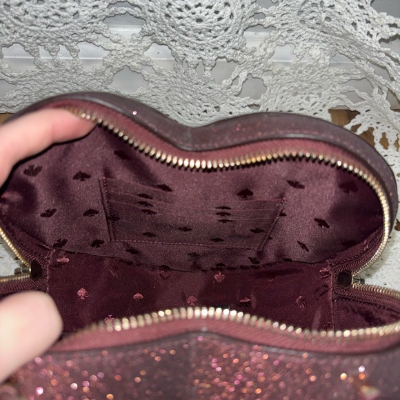 ♠️Kate Spade Sparkling Maroon Heart Crossbody Bag - Picture 8 of 8
